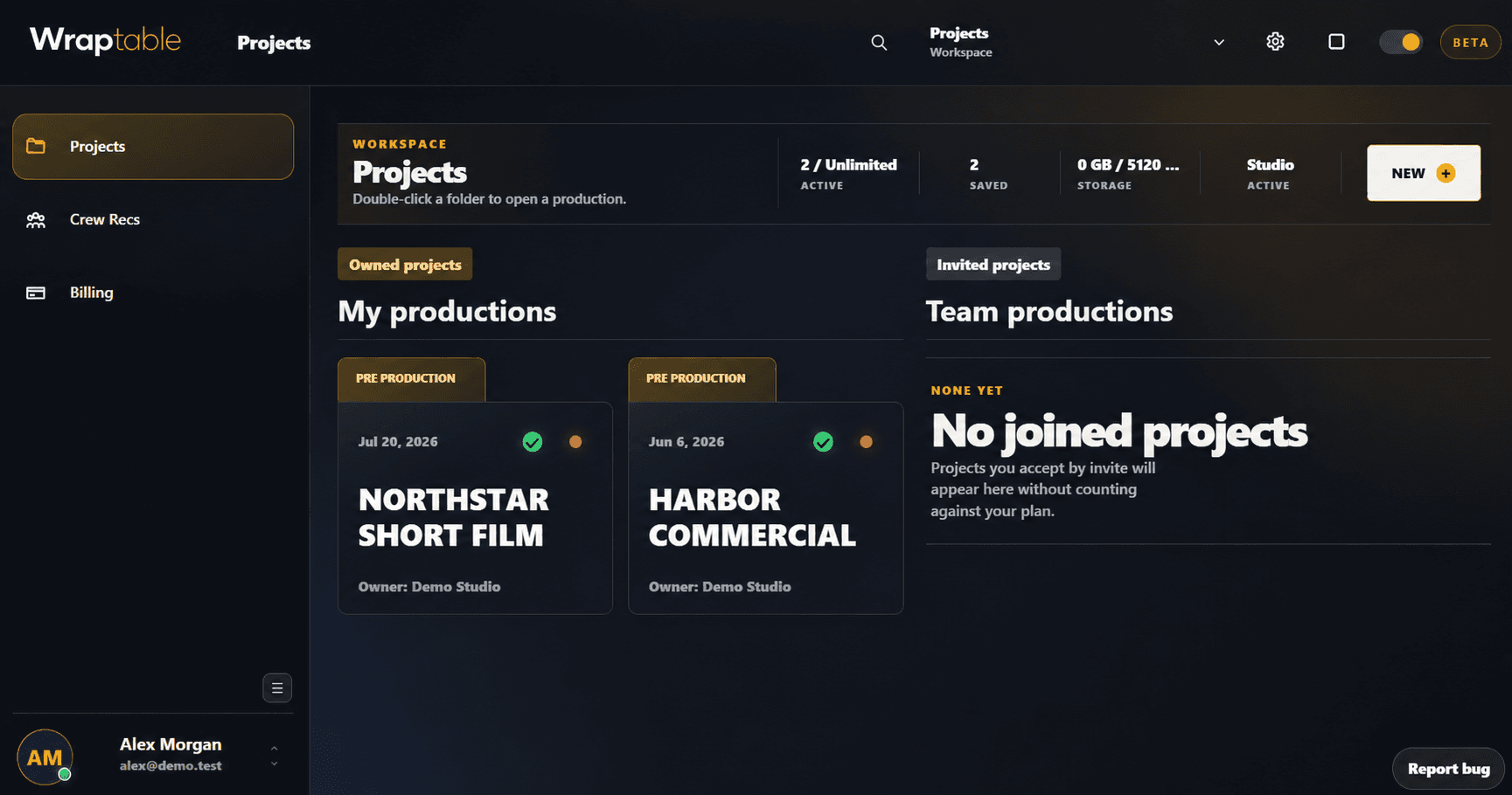 Wraptable Projects workspace in Night mode with fictional demo data
